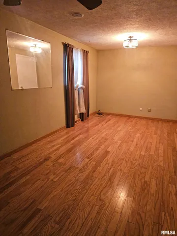 $169,900 | 1604 Springfield Road, East Peoria, IL 61611