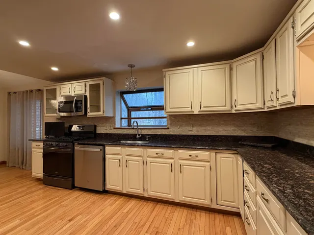 $3,300 | 17 Bayberry Drive, Atkinson, NH 03811