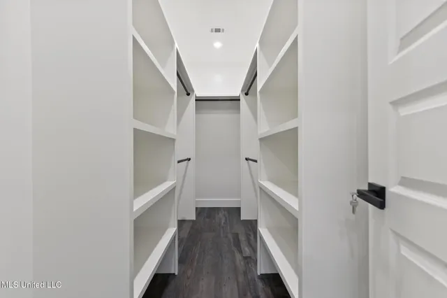 $365,500 | 632 Oakleigh Avenue, Gulfport, MS 39507