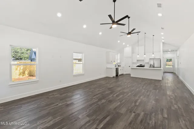 $365,500 | 632 Oakleigh Avenue, Gulfport, MS 39507