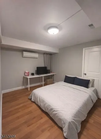 $2,550 | 70 Port Avenue, Elizabeth Port, NJ 07206