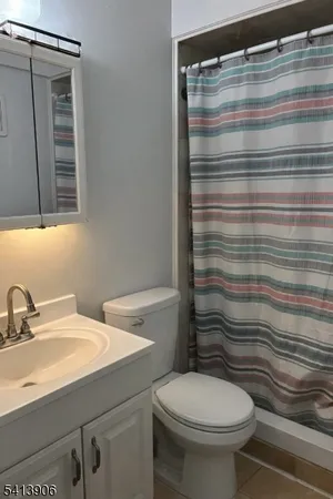 $2,550 | 70 Port Avenue, Elizabeth Port, NJ 07206