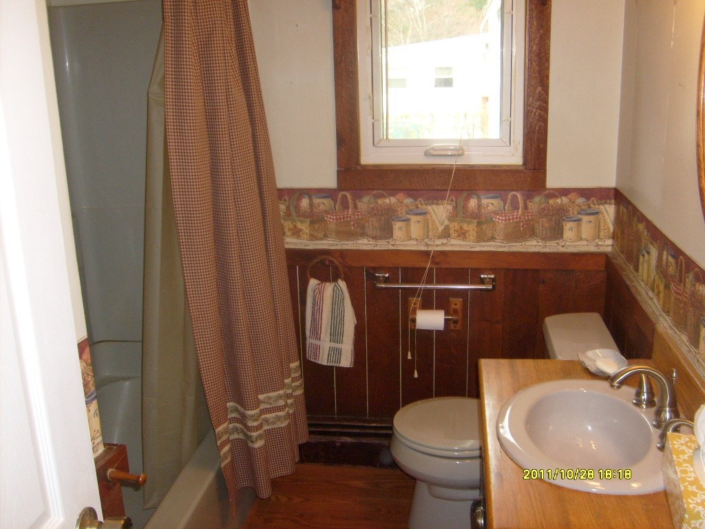 4 Alvero Road Coventry, RI 02816 - Photo 19 of 35