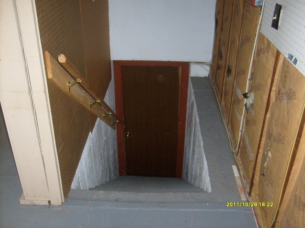 4 Alvero Road Coventry, RI 02816 - Photo 27 of 35