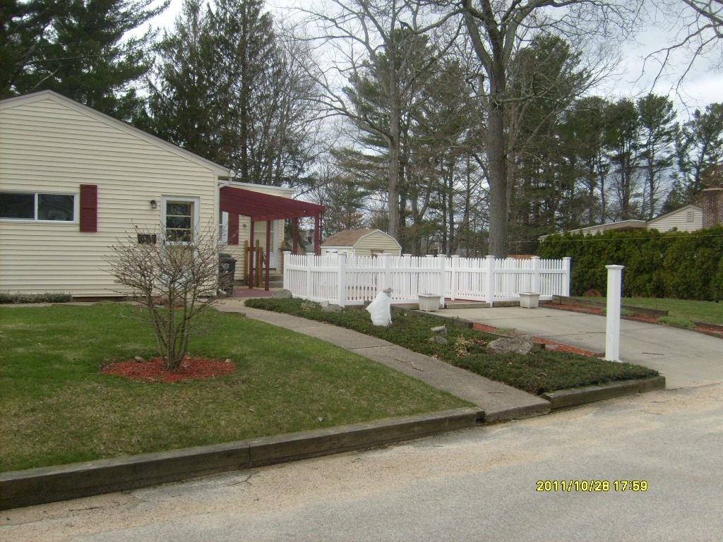 4 Alvero Road Coventry, RI 02816 - Photo 4 of 35