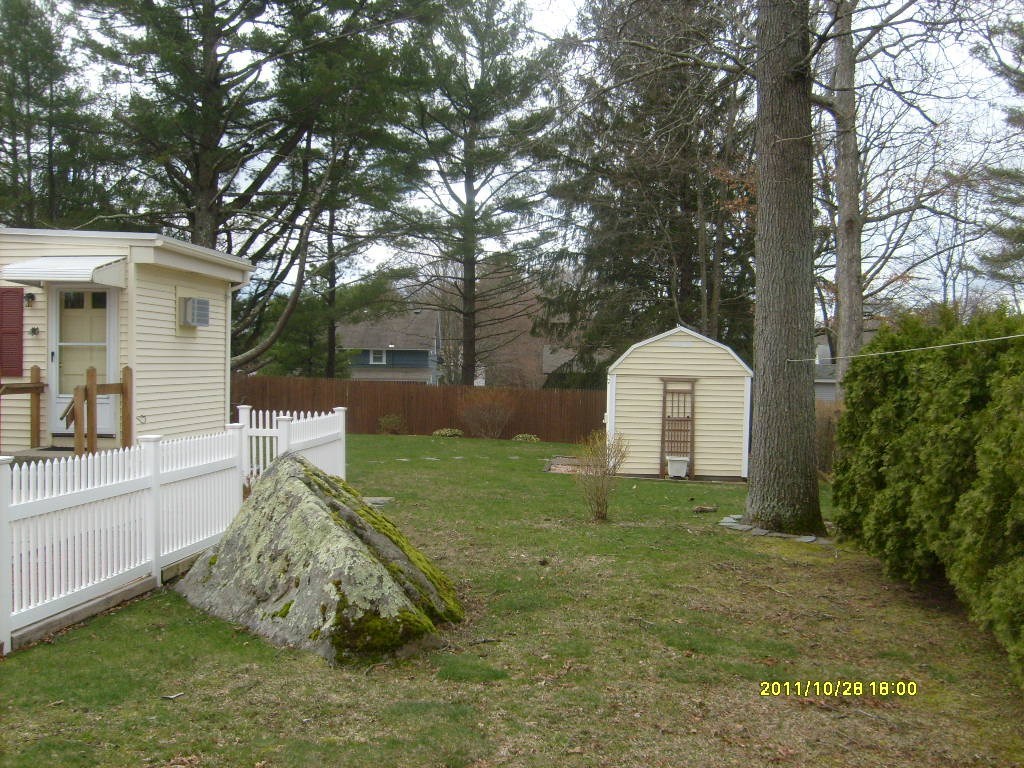 4 Alvero Road Coventry, RI 02816 - Photo 7 of 35