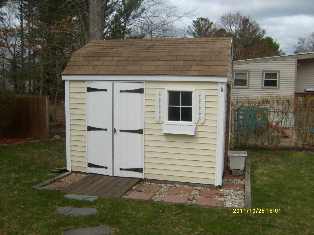 4 Alvero Road Coventry, RI 02816 - Photo 9 of 35