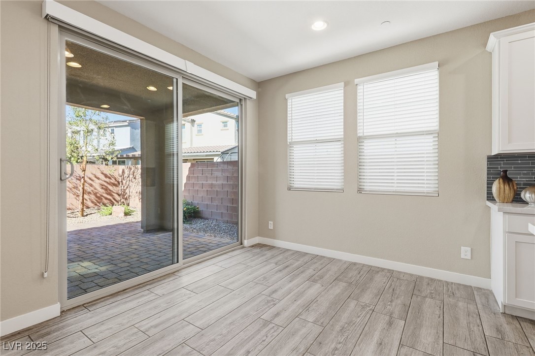 5 Lilla Rosa Street Henderson, NV 89011 - Photo 17 of 25 DINING AREA