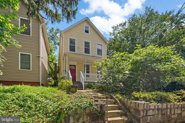 $579,000 | 4035 Grant Street Northeast, Washington, DC 20019