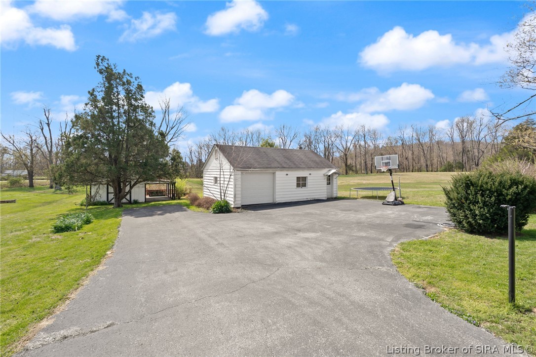 115 Spickert Knob Road New Albany, IN 47150 - Photo 28 of 44