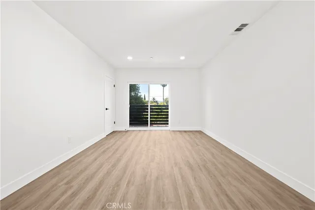 $4,475 | 6704 Kester Avenue, Van Nuys, CA 91405