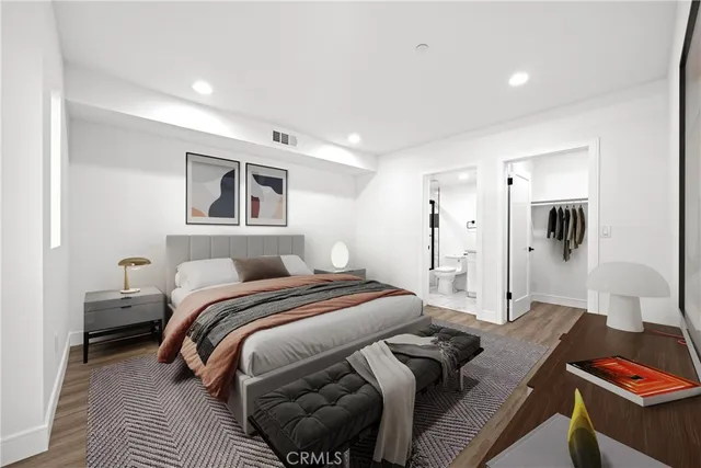 $4,475 | 6704 Kester Avenue, Van Nuys, CA 91405