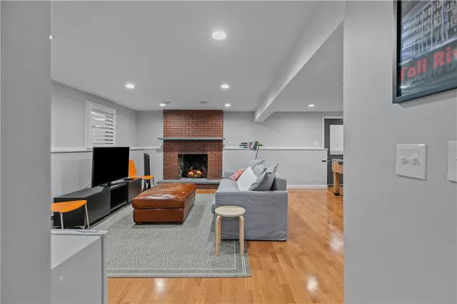 $1,795,000 | 49 Ocean Drive, Little Compton, RI 02837