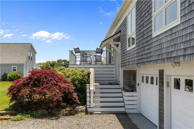 $1,795,000 | 49 Ocean Drive, Little Compton, RI 02837