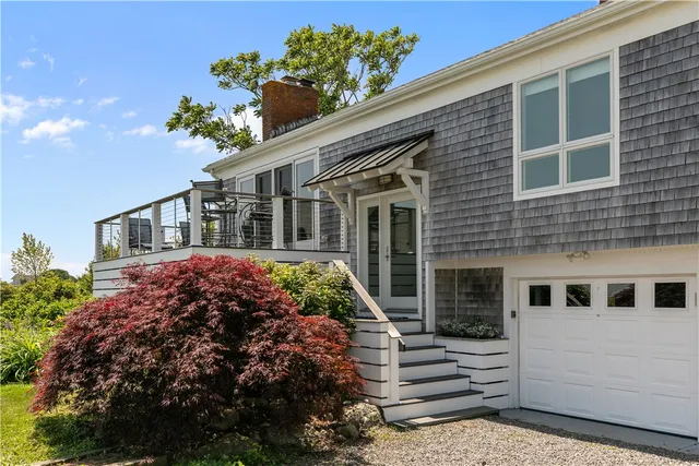 $1,795,000 | 49 Ocean Drive, Little Compton, RI 02837