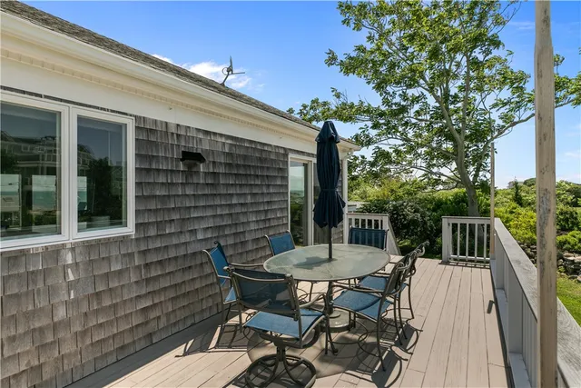 $1,795,000 | 49 Ocean Drive, Little Compton, RI 02837