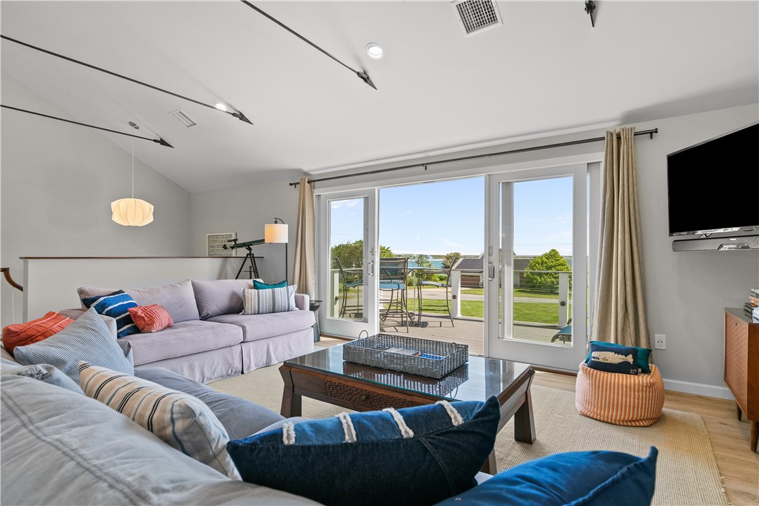 49 Ocean Drive Little Compton, RI 02837 - Photo 6 of 50