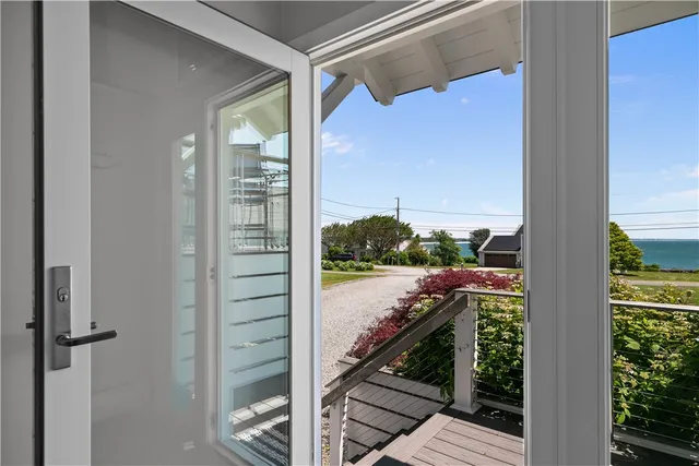 $1,795,000 | 49 Ocean Drive, Little Compton, RI 02837