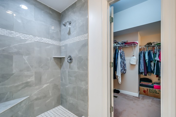 1169 Rip Steele Road Columbia, TN 38401 - Photo 25 of 42 a view of a walk in closet