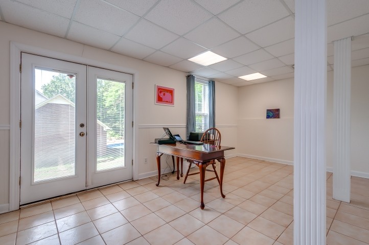 1169 Rip Steele Road Columbia, TN 38401 - Photo 33 of 42 a workspace with furniture and a window