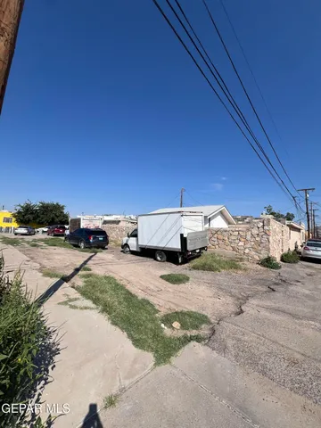 $37,000 | 820 Park Street, El Paso, TX 79901