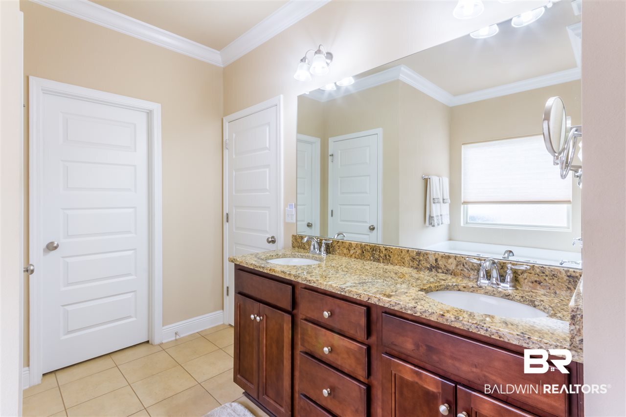 4094 Craigend Loop Gulf Shores, AL 36542 - Photo 14 of 33
