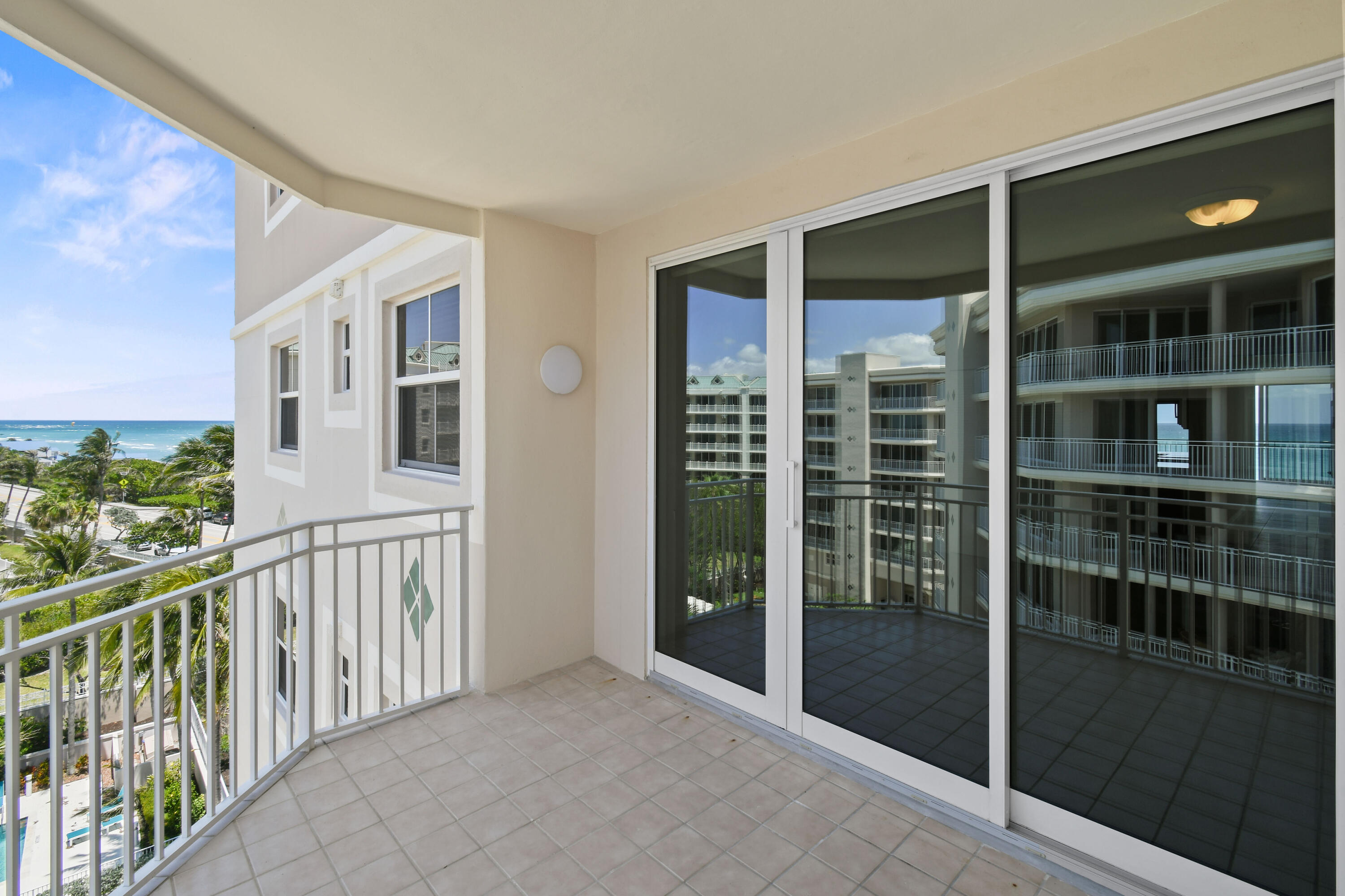 1660 Florida A1A, Unit 352 Jupiter, FL 33477 - Photo 27 of 36 a view of balcony