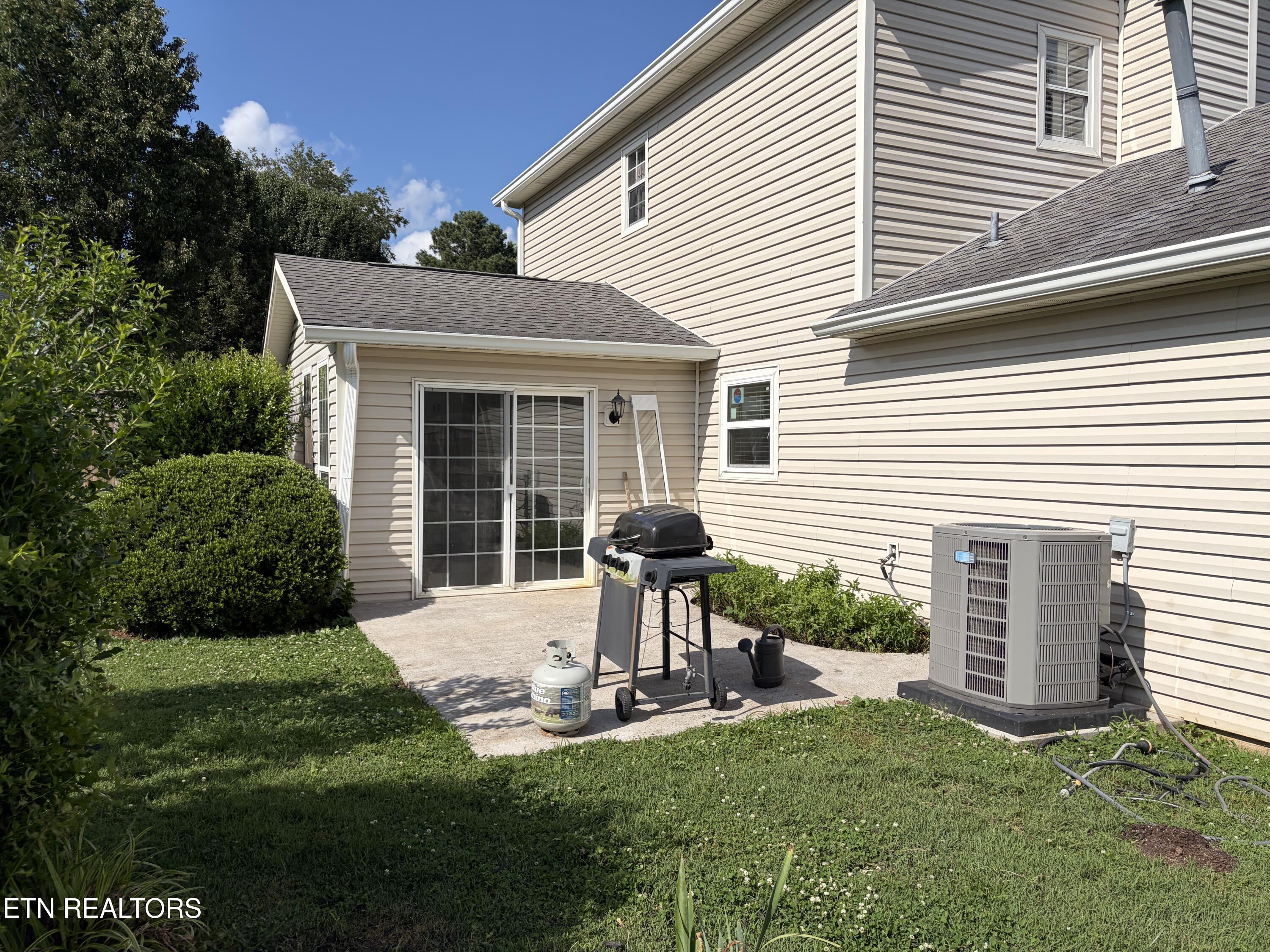 2337 Scanlon Court Powell, TN 37849 - Photo 25 of 26 IMG_8734