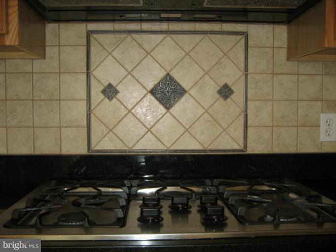 9409 Old Harford Road Baltimore, MD 21234 - Photo 13 of 23 Kitchen