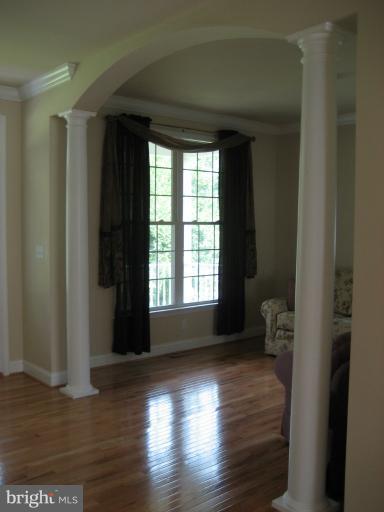 9409 Old Harford Road Baltimore, MD 21234 - Photo 8 of 23 Living Room