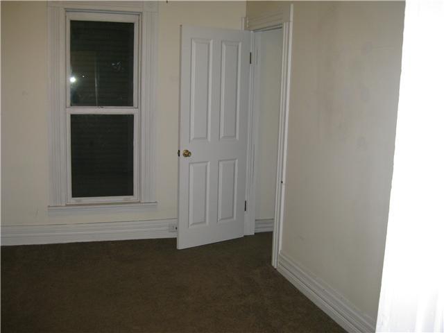 1111 Say Avenue Columbus, OH 43201 - Photo 5 of 24