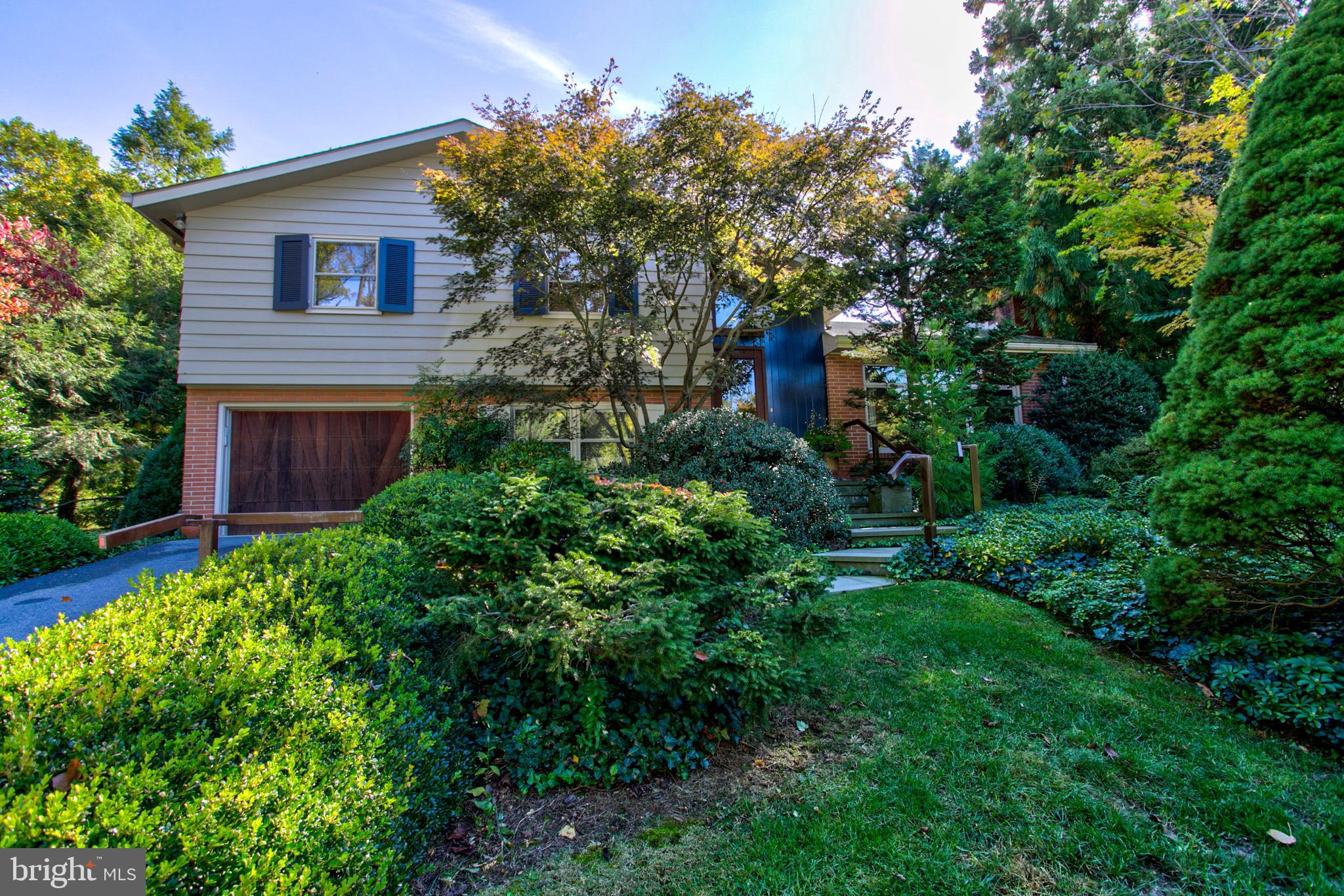 815 Dorsea Road Lancaster, PA 17601 - Photo 3 of 79 Gallery Image 3