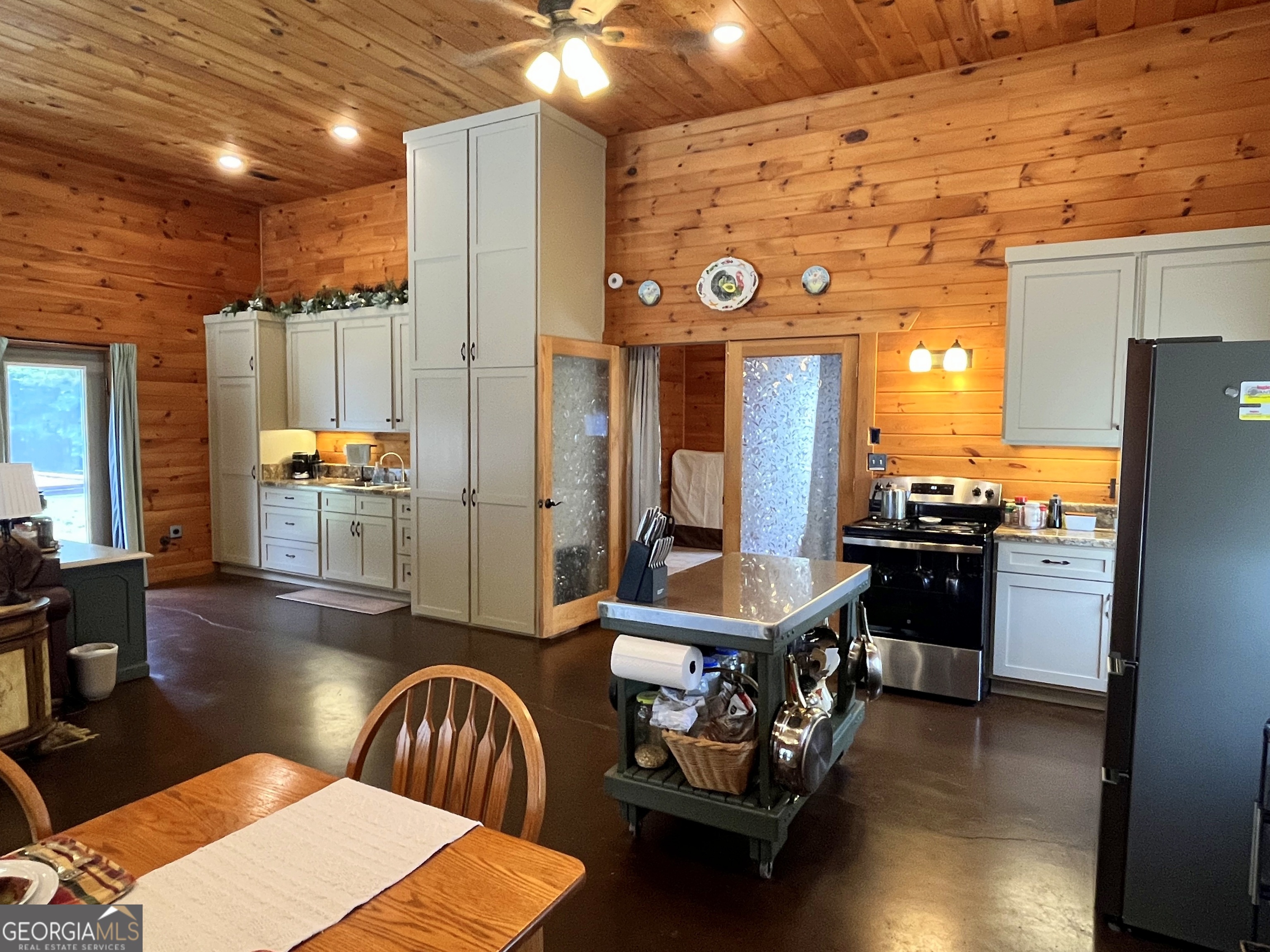 1388 Brown Brothers Road Elberton, GA 30635 - Photo 8 of 40