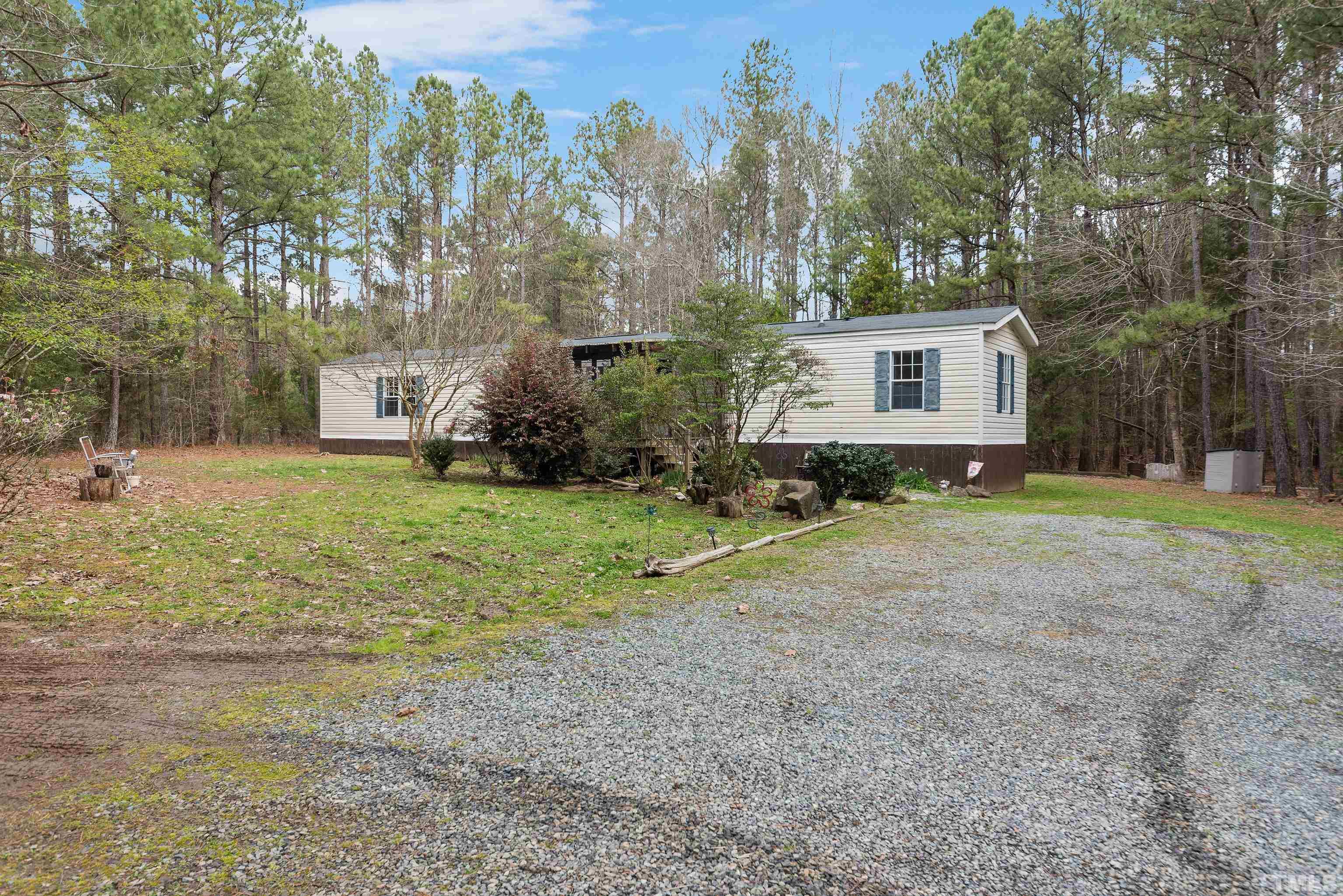 1724 Lutterloh Road Pittsboro, NC 27312 - Photo 6 of 38 Gallery Image 6