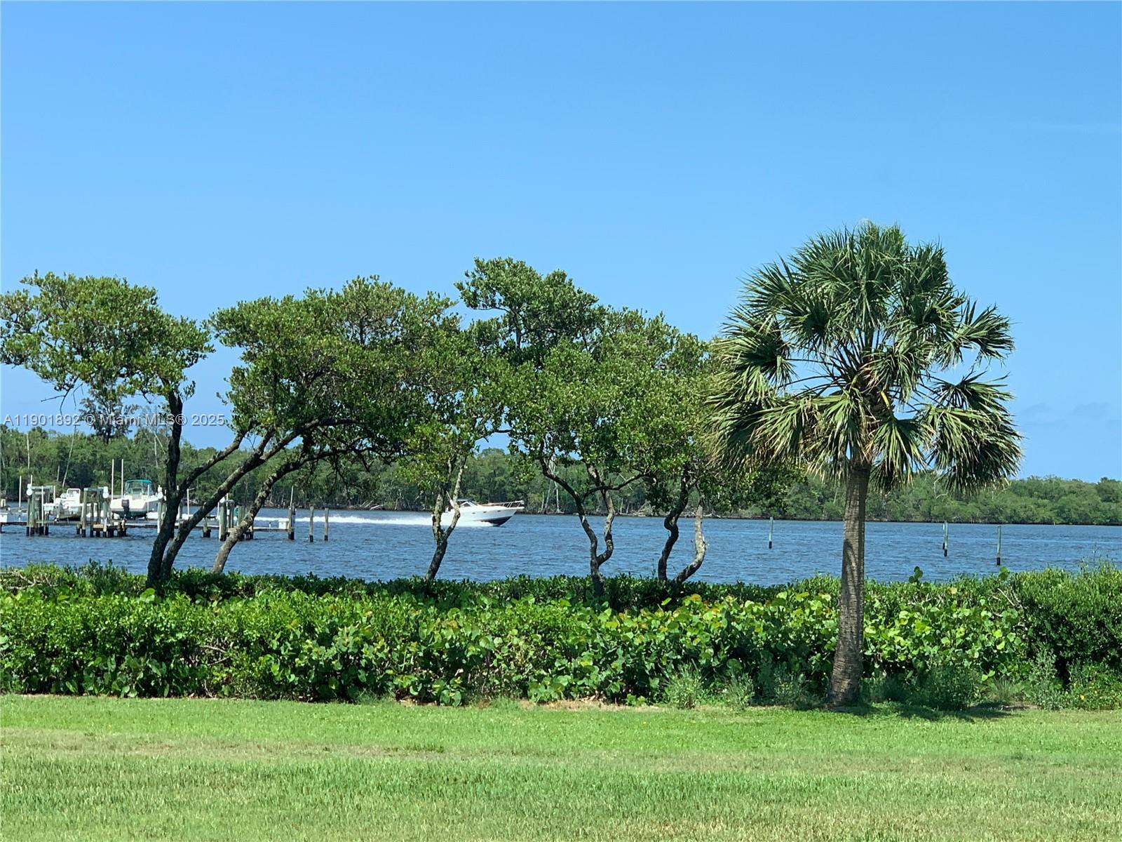 6102 Southeast Landing Way, Unit 2 Stuart, FL 34997 - Photo 46 of 51