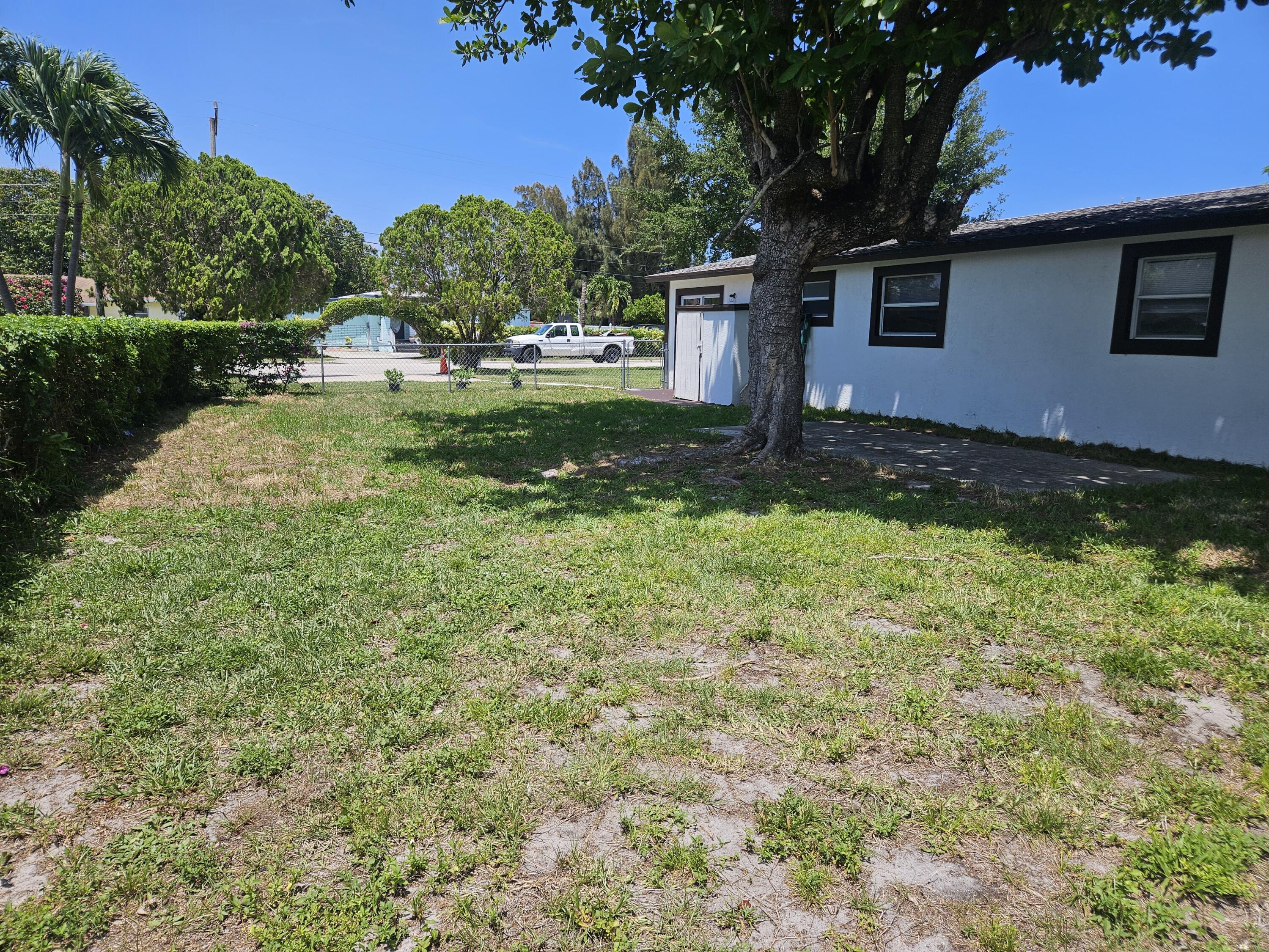 1605 West 10th Street Riviera Beach, FL 33404 - Photo 24 of 52 20260509_140647