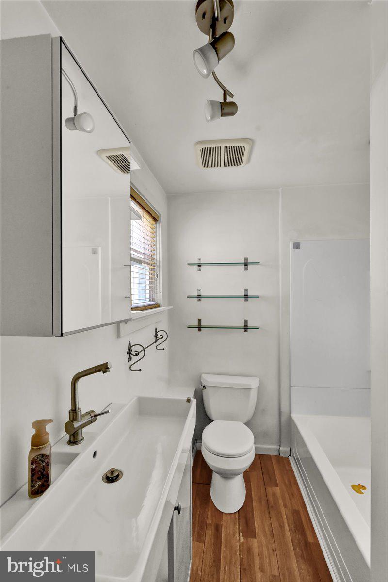 51 South Miller Street Reading, PA 19607 - Photo 17 of 23