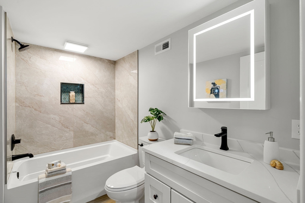 52 Lundberg Street Lowell, MA 01852 - Photo 29 of 42