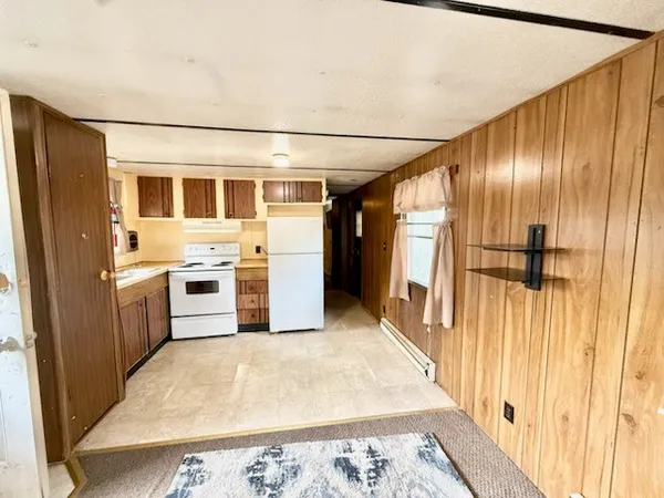 $39,900 | 836 Forest Park, Middletown, RI 02842