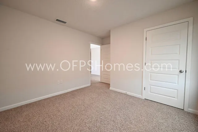 $1,995 | 4664 Honor Guard Way, Crestview, FL 32539