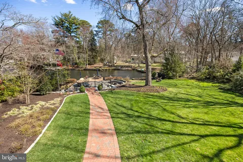 $1,200,000 | 169 Algonquin Trail, Medford Lakes, NJ 08055