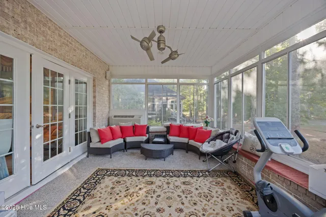 $999,000 | 119 Cape Fear Drive, Chocowinity, NC 27817