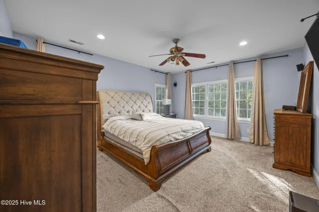 $999,000 | 119 Cape Fear Drive, Chocowinity, NC 27817