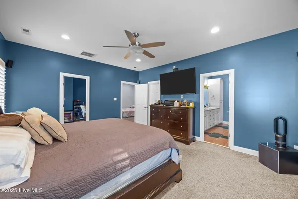 $999,000 | 119 Cape Fear Drive, Chocowinity, NC 27817