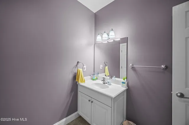 $999,000 | 119 Cape Fear Drive, Chocowinity, NC 27817