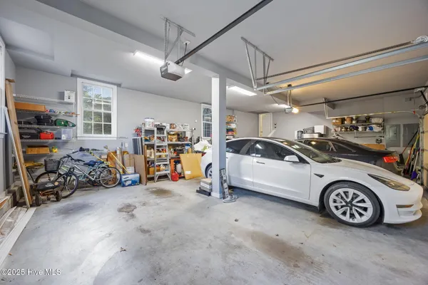 $999,000 | 119 Cape Fear Drive, Chocowinity, NC 27817