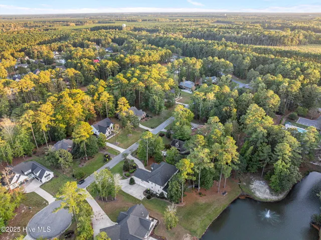 $999,000 | 119 Cape Fear Drive, Chocowinity, NC 27817