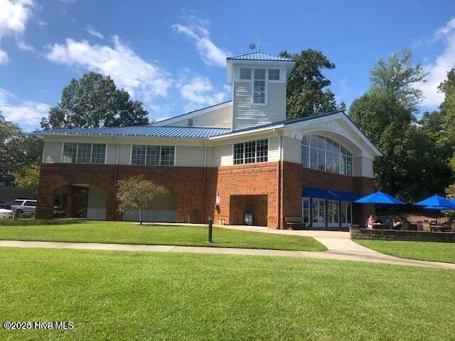 $999,000 | 119 Cape Fear Drive, Chocowinity, NC 27817