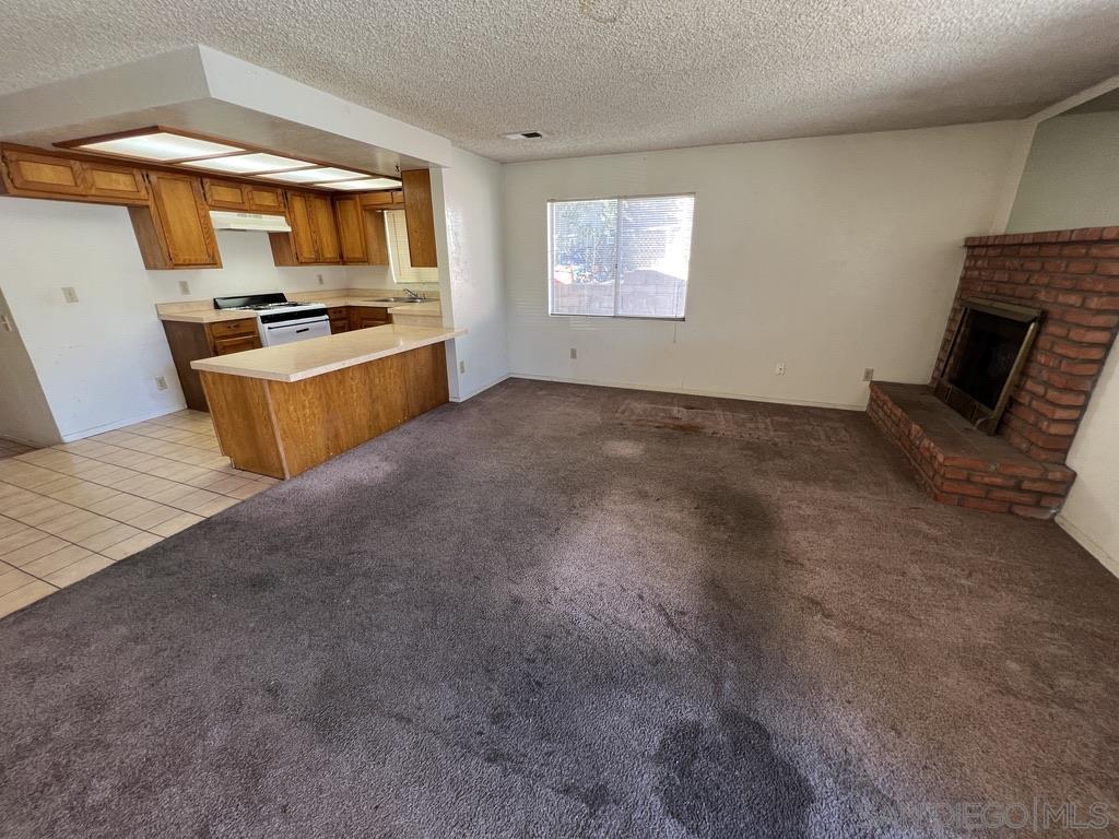 9032 Mac Lane Spring Valley, CA 91977 - Photo 3 of 16