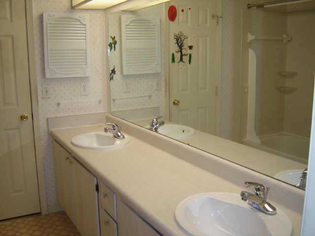 2742 Petzinger Road Columbus, OH 43209 - Photo 5 of 5 Gallery Image 5